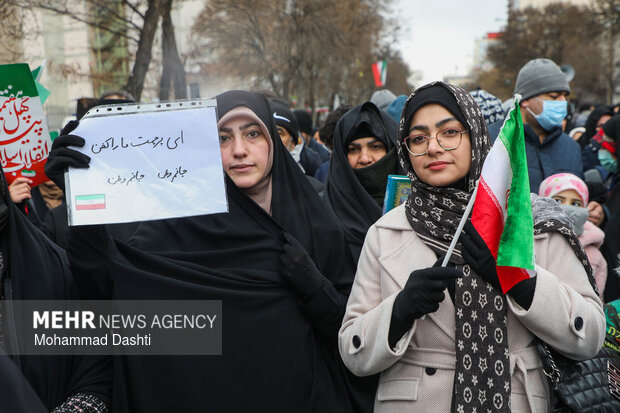 راهپیمایی ۲۲ بهمن در اردبیل