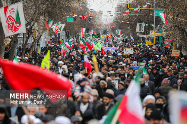 راهپیمایی ۲۲ بهمن در اردبیل