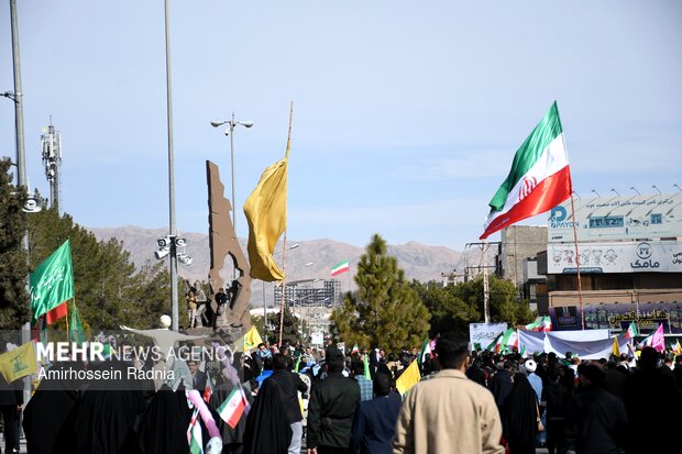 راهپیمایی ۲۲ بهمن در بیرجند