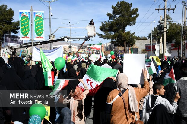 راهپیمایی ۲۲ بهمن در بیرجند