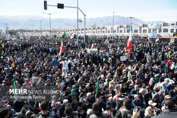 راهپیمایی ۲۲ بهمن در بیرجند