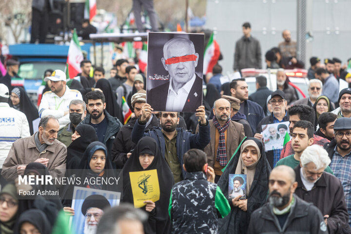 راهپیمایی ۲۲ بهمن در تهران