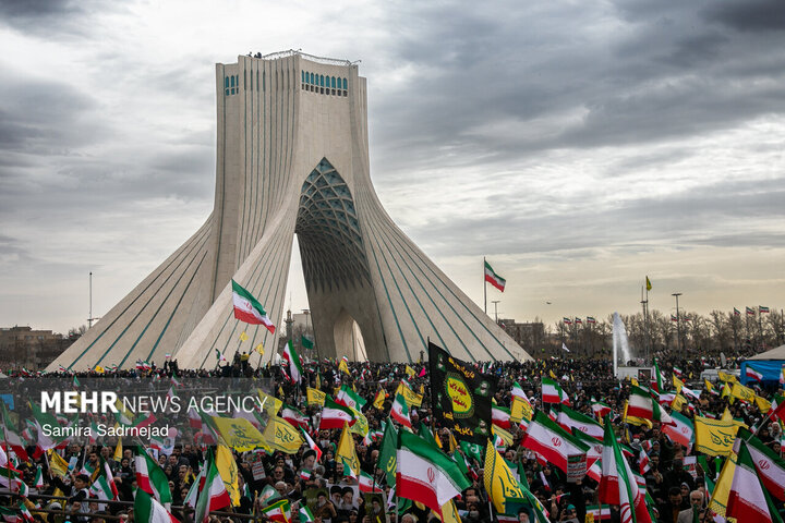 راهپیمایی ۲۲ بهمن در تهران
