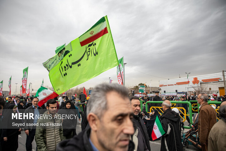 راهپیمایی ۲۲ بهمن در تهران