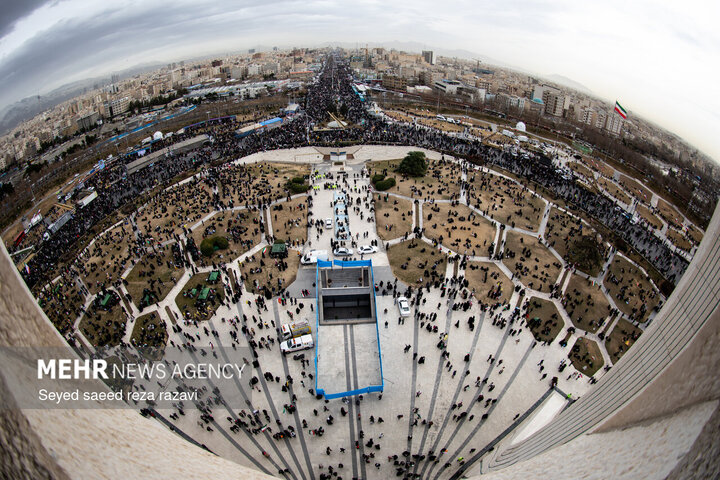 راهپیمایی ۲۲ بهمن در تهران