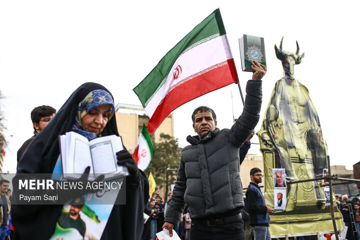 راهپیمایی ۲۲ بهمن در تهران