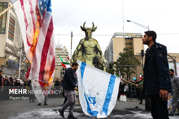 راهپیمایی ۲۲ بهمن در تهران