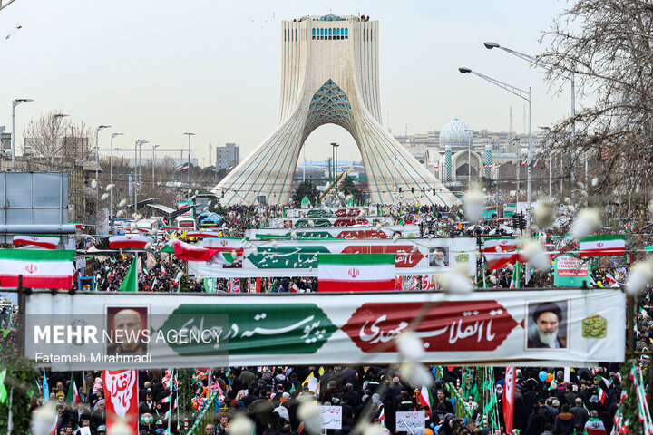 راهپیمایی ۲۲ بهمن در تهران