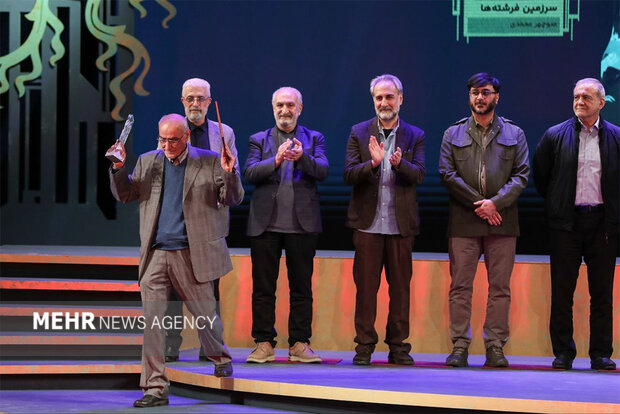 مردم «اسکورت» و «زنده‌شور» را پسندیدند؛ «سرزمین فرشته‌ها» بهترین فیلم