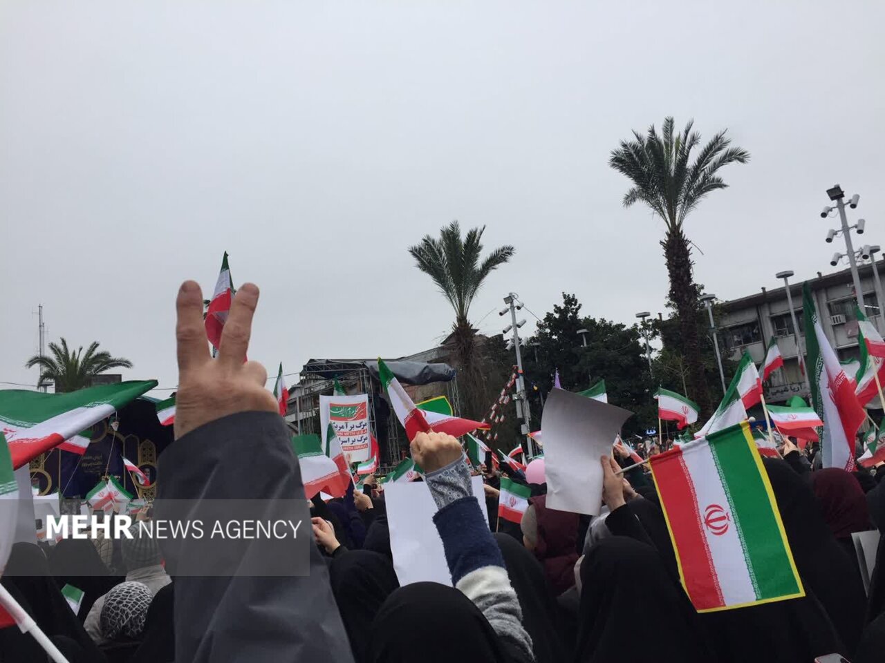 ۴۷ سال بعد از انقلاب؛ در بهار آزادی جای شهدا خالی است ۴۷ سال بعد از انقلاب؛ در بهار آزادی جای شهدا خالی است