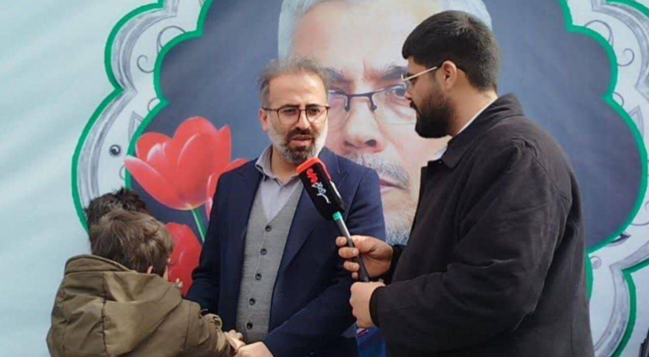 حضور،ملت،ايران،پرشور،هوشياري