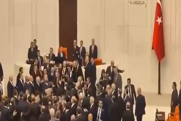 وزير،تركيه،عنوان،دادگستري،آكين