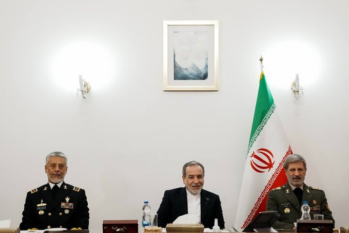 Gen. Hatami says Army and diplomacy working in tandem to defend the Iranian nation
