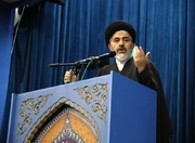 قریشی: امپراتوری آمریکا رو به نابودی و اضمحلال است