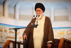 حضور مردم در راهپیمایی ۲۲ بهمن برهم زننده موازنه قدرت دشمن شد