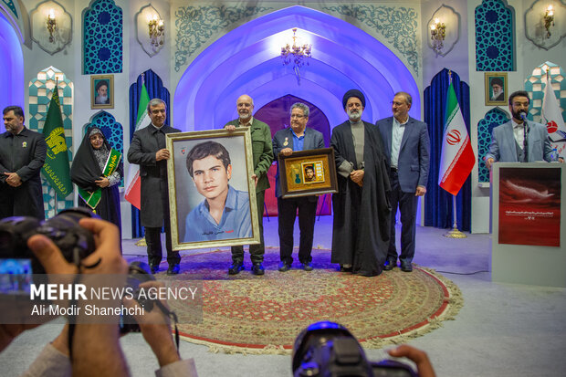 اجلاسیه ملی «شهدای غریب اسارت» در مشهد