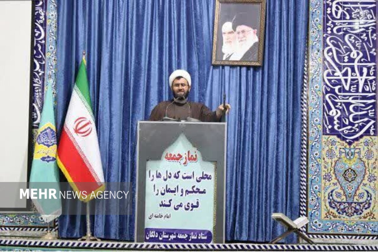 ملت،ايران،دلگان،مساجد،جمعه،تأكيد،انقلاب،نظام،بامري،غبارروبي، ...