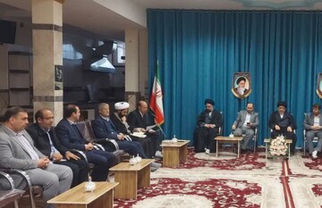 امام جمعه بناب: حضور مدیران در جلسات فرهنگی باید منظم و مؤثر باشد