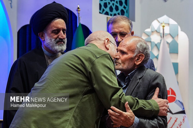 اجلاسیه ملی شهدای غریب اسارت