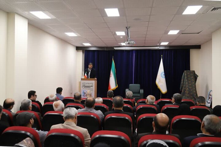 تجلیل از پنج دهه مجاهدت حاج عبدالله فاتحی