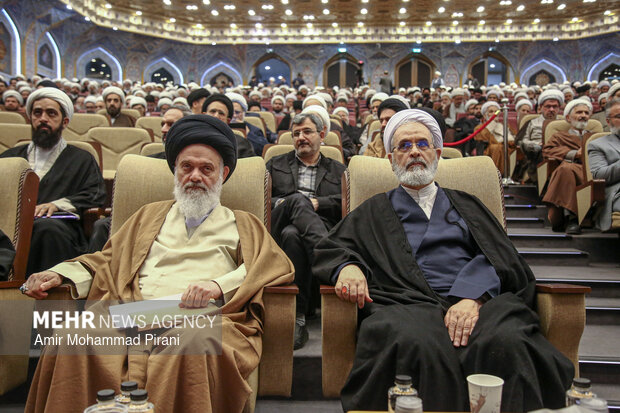 اختتامیه بیست و هفتمین همایش کتاب سال حوزه در قم