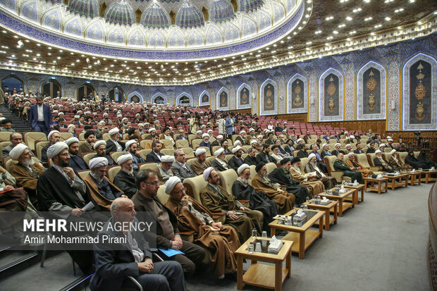 اختتامیه بیست و هفتمین همایش کتاب سال حوزه در قم