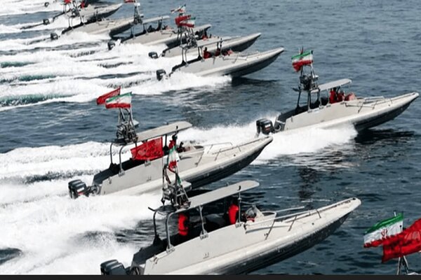 İran, ABD'ye nasıl karşı koyacak? Süratli botları tanıyalım