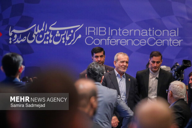 همایش بین المللی فرصت‌های سرمایه‌گذاری و تامین مالی راه‌گذارهای ریلی و جاده‌ای