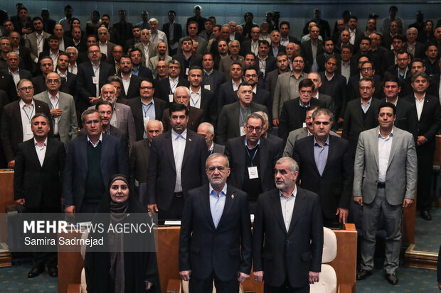 همایش فرصت‌های سرمایه‌گذاری و تامین مالی راه‌گذارهای ریلی و جاده‌ای