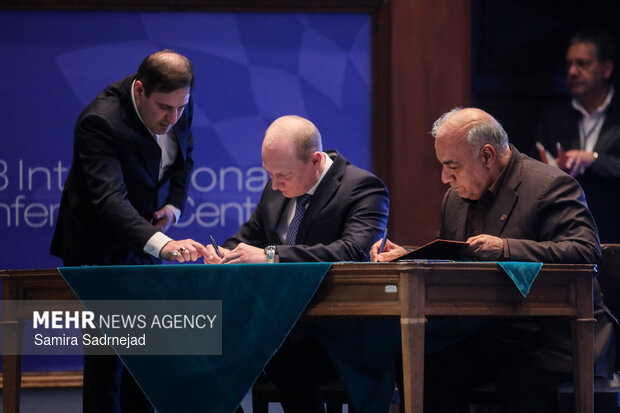 همایش فرصت‌های سرمایه‌گذاری و تامین مالی راه‌گذارهای ریلی و جاده‌ای