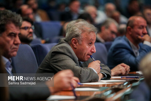 همایش فرصت‌های سرمایه‌گذاری و تامین مالی راه‌گذارهای ریلی و جاده‌ای