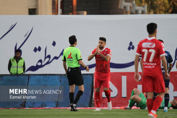 هفته بیست یکم لیگ برتر فوتبال ایران گل‌گهر سیرجان و پرسپولیس تهران