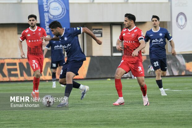 هفته بیست یکم لیگ برتر فوتبال ایران گل‌گهر سیرجان و پرسپولیس تهران
