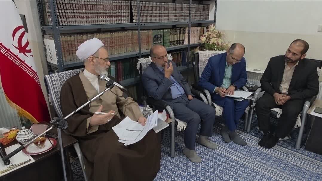 جامع،خواستار،تأكيد،همكاري،مشكلات،فرهنگي،اجتماعي،اعرافي،مهاجر ...