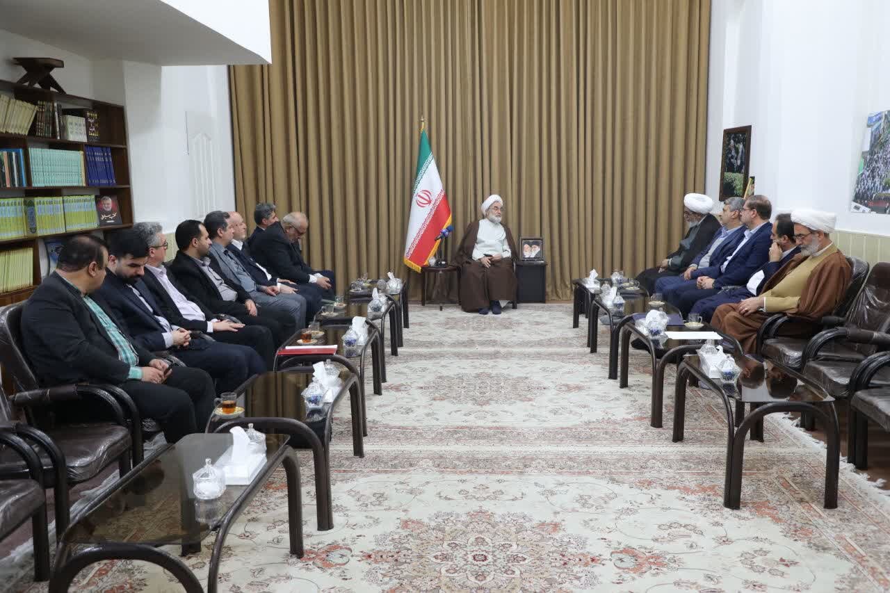 آیت الله فلاحتی: حفظ جان، مال و آبروی مردم اولویت رسیدگیهای قضایی است آیت الله فلاحتی: حفظ جان، مال و آبروی مردم اولویت رسیدگیهای قضایی است