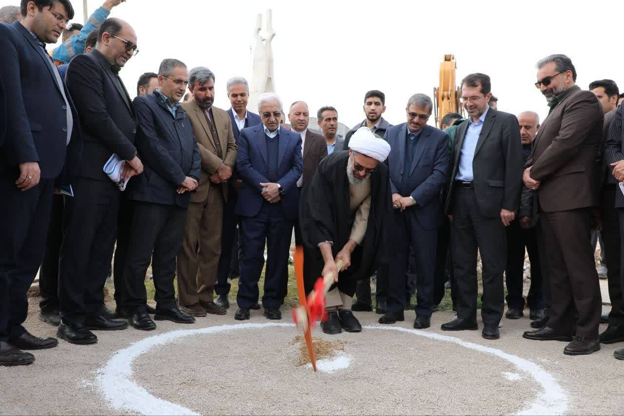 غيرهمسطح،تقاطع،نوري،خراسان