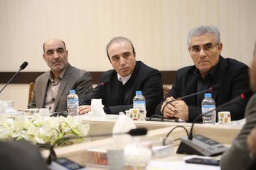 خلیلی: نمایشگاه‌های عرضه کالاهای اساسی در اردبیل برپا می‌شود