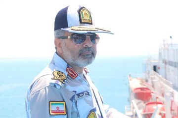 شناور حامل سوخت قاچاق در آب های استان بوشهر توقیف شد