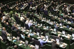 ۵۱ نماینده خواستار اتخاذ مواضع انقلابی در قبال طرح صلح ابراهیم شدند