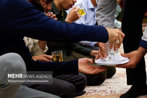 سفرههای افطاری در محلات اردبیل؛سنتی برای تقویت همبستگی اجتماعی