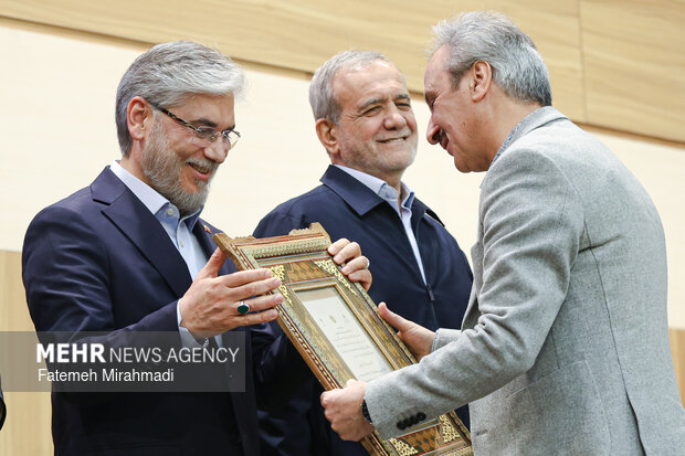 اختتامیه شانزدهمین جشنواره بین‌المللی فارابی