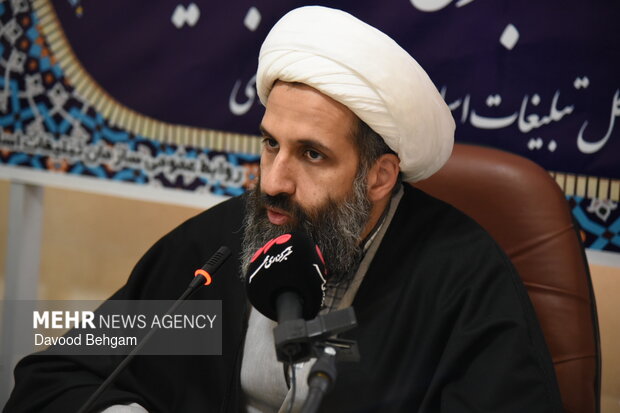 نشست خبری طرح ملی «زندگی با آیه ها» در مشهد