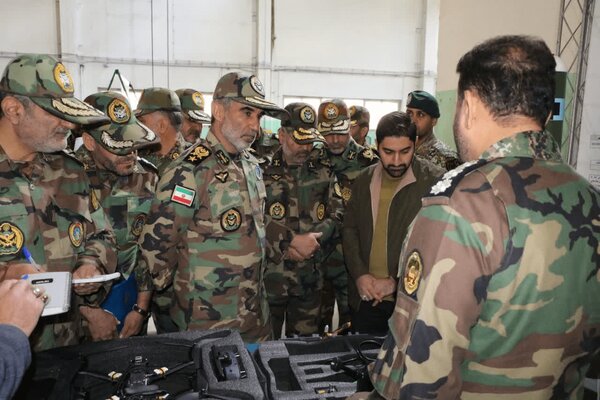 قائد سلاح البر الايراني: تحقيق الاكتفاء الذاتي في مجال تحديث المعدات ركيزة أساسية للاقتدار الدفاعي