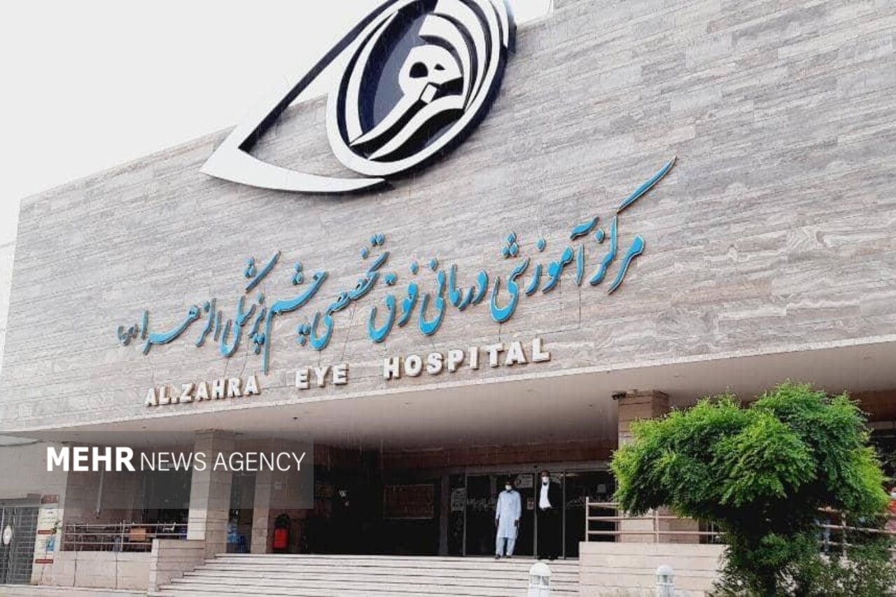 مجری تلویزیون: بیمارستان الزهرای زاهدان قطب چشم پزشکی خاورمیانه است