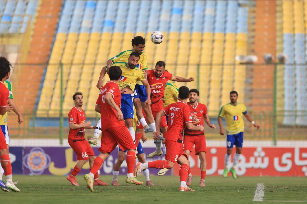 تيم،صنعت،نفت،بعثت،آبادان،گل،نتيجه،كرمانشاه،تساوي