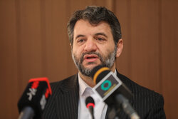 عبدالملکی: پیش‌بینی‌ها می‌گوید نرخ ارز رشدهای جدی‌تری داشته باشد