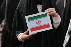 خلیج‌فارس را گورستان سربازان ترامپ می‌کنیم