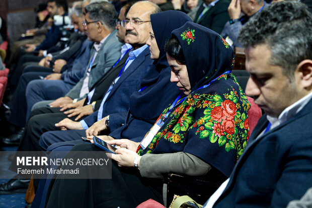 همایش ملی وفاق برای ایران ماهر