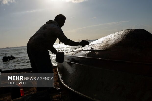 چالش ماهیگیران ونزوئلایی با آلودگی نفتی دریا