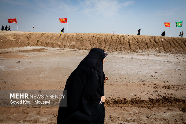 راهیان نور در یادمان شهدای طلائیه